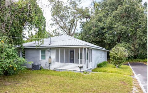 Photo of 342 NE Anderson Terrace, Lake City, FL 32055 (MLS # 128703)