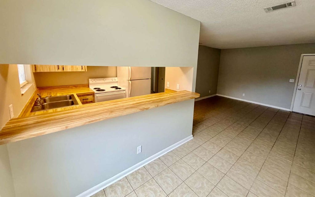 Photo of 3775 NW Huntsboro 103 St, Lake City, FL 32055 (MLS # 133549)