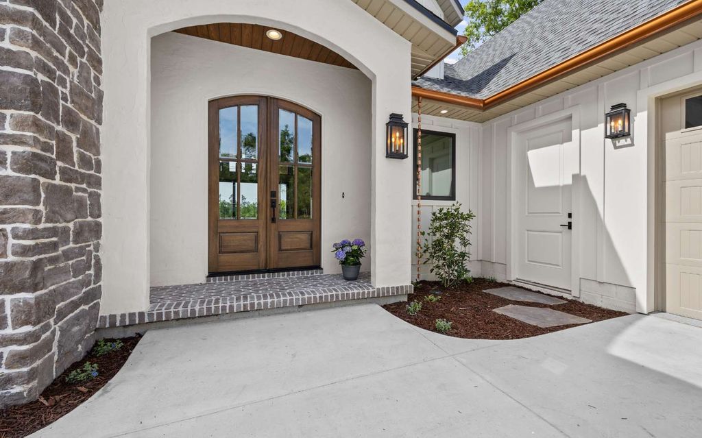 Photo of 264 NW Sylvi Drive, Lake City, FL 32055 (MLS # 126855)