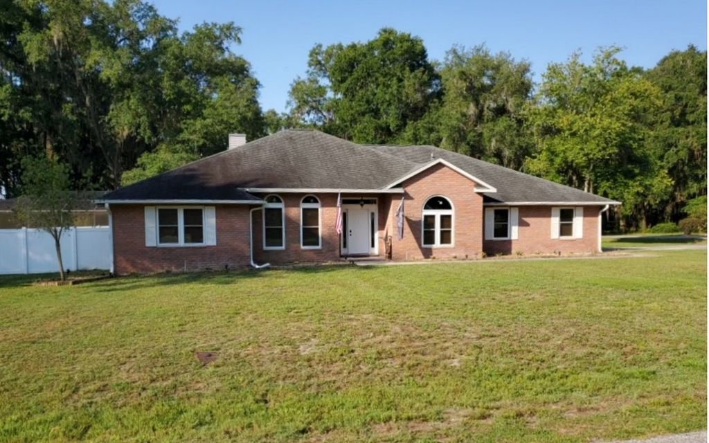 Photo of 4206 NW Wisteria Drive, Lake City, FL 32055 (MLS # 126585)