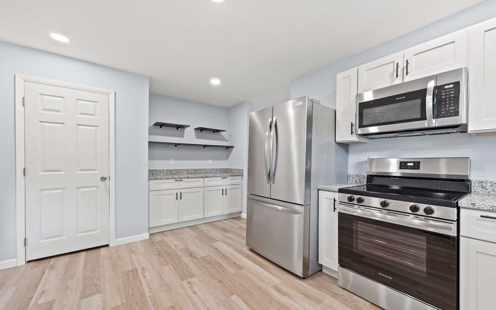Photo of 486 NW Shelby Ter, Lake City, FL 32055 (MLS # 131630)