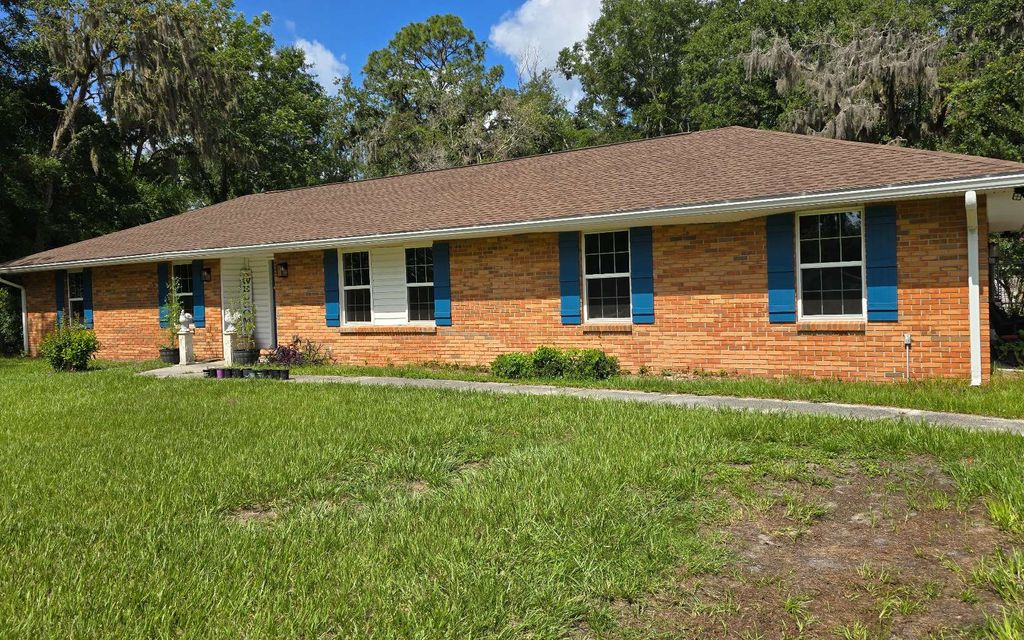 Photo of 174 SW Wisdom Way, Lake City, FL 32025 (MLS # 132124)