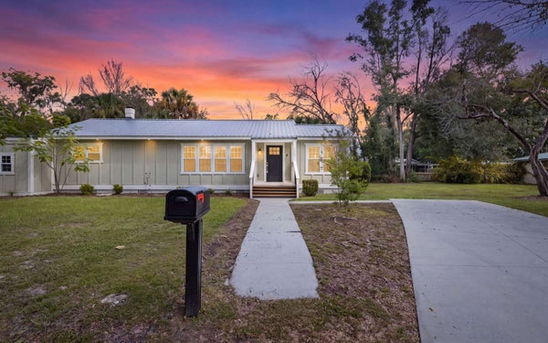 300 WEAVER ST SW, LIVE OAK, FL 32064 - Image daee048cf2fa17371c0ba48e0c29dcb3/2574052225