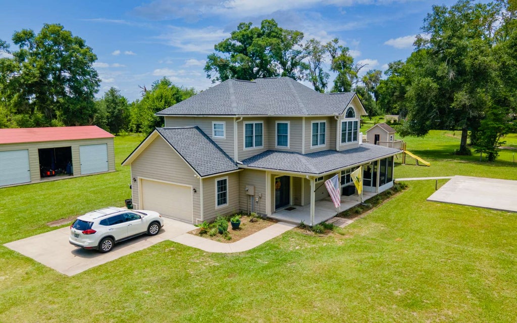 Photo of 9916 NE 84th Terrace, Live Oak, FL 32060 (MLS # 132174)