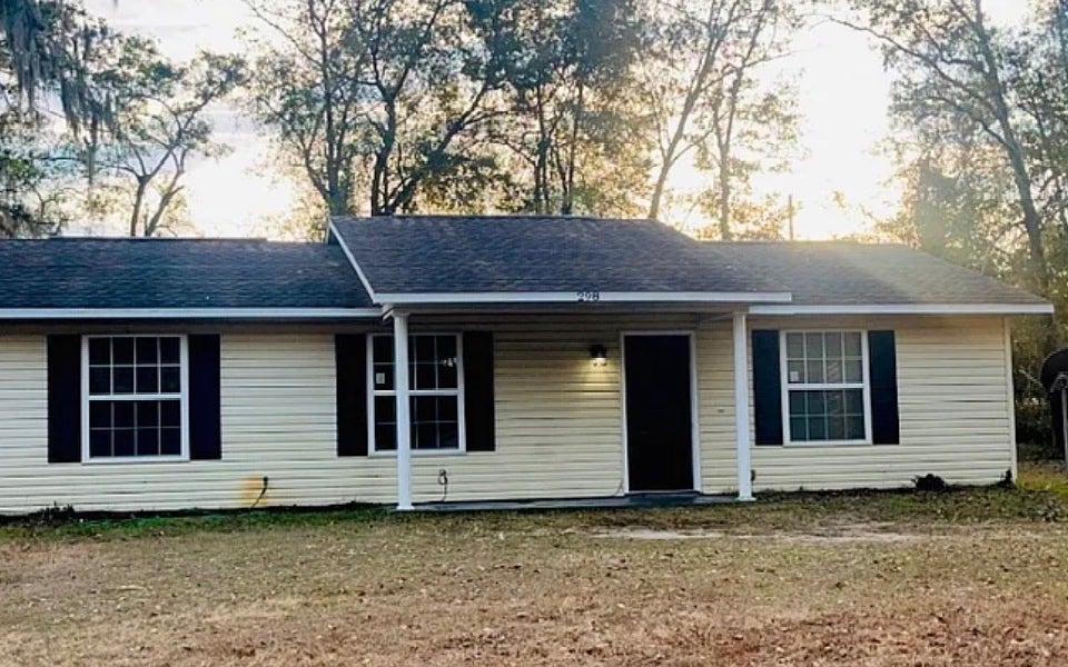 Photo of 298 NW Acorn Drive, Lake City, FL 32055 (MLS # 133107)