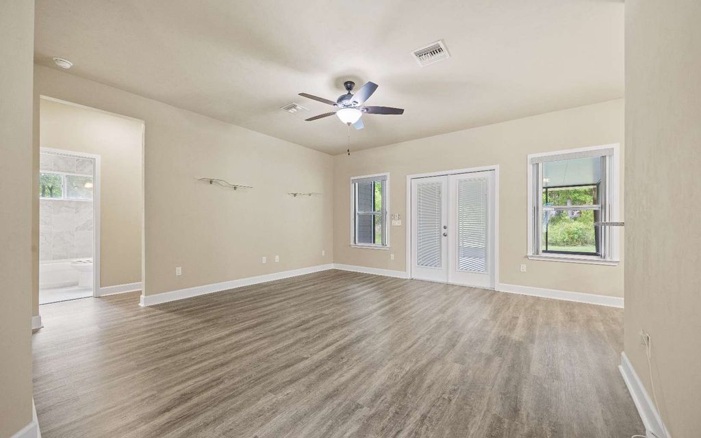 Photo of 17758 NW 235th Way, High Springs, FL 32643 (MLS # 130984)