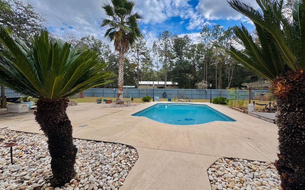 Photo of 12860 County Road 137, Wellborn, FL 32094 (MLS # 129461)