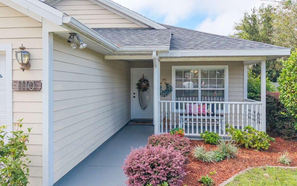 Photo of 1110 SW Fairfax Gln, Lake City, FL 32025 (MLS # 133175)