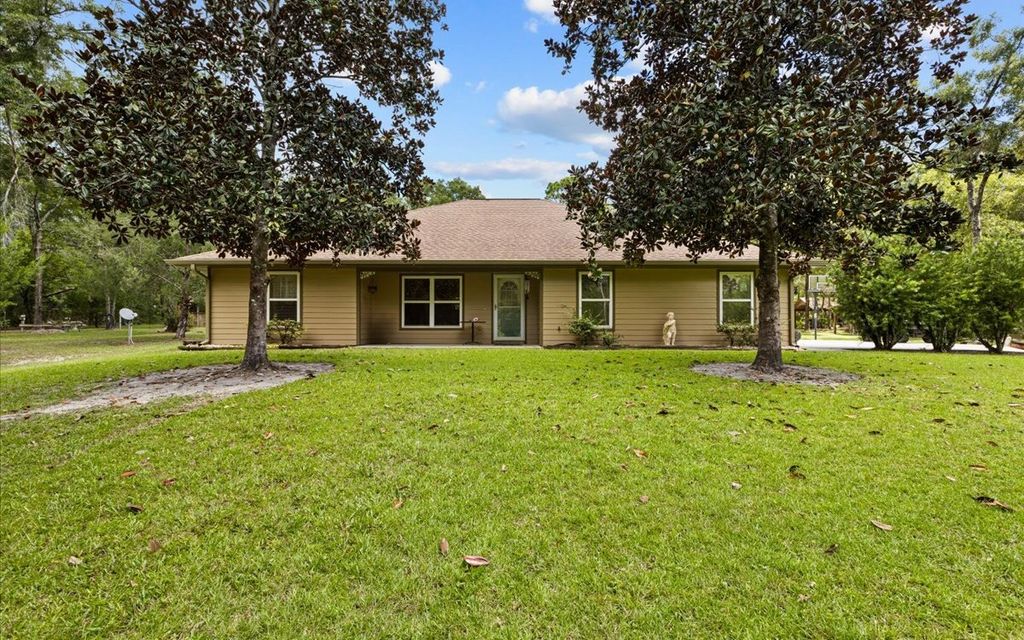 Photo of 4700 NW 55th Ave, Bell, FL 32619 (MLS # 128437)