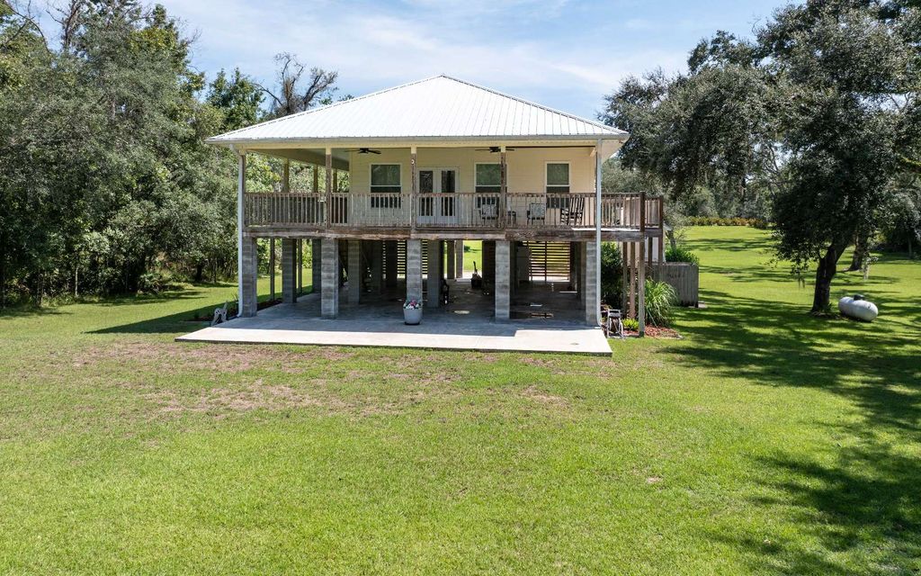 Photo of 19093 Boeing Drive, Live Oak, FL 32060 (MLS # 126064)