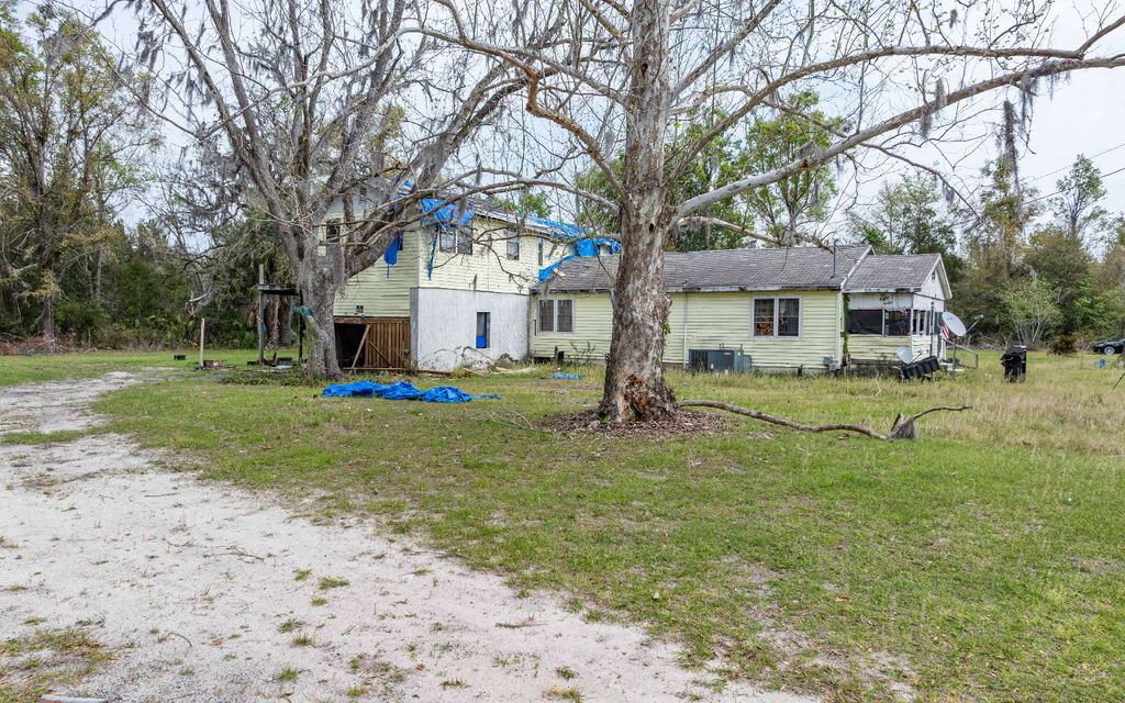 Photo of 493 NW Atlantic Rd, Mayo, FL 32066 (MLS # 130833)