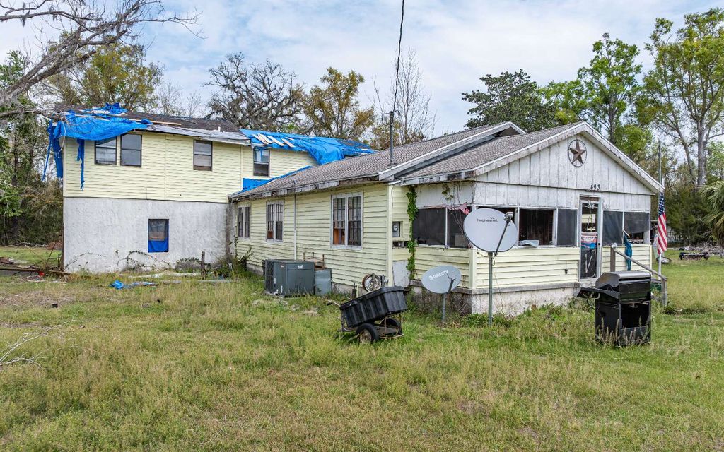 Photo of 493 NW Atlantic Rd, Mayo, FL 32066 (MLS # 130833)