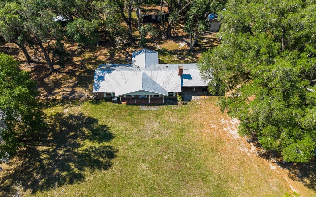 Photo of 10316 County Road 252, Live Oak, FL 32060 (MLS # 131190)