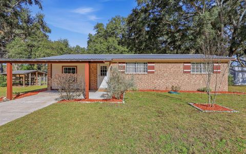 Photo of 215 SW Neighbors Gln, Lake City, FL 32055 (MLS # 131037)