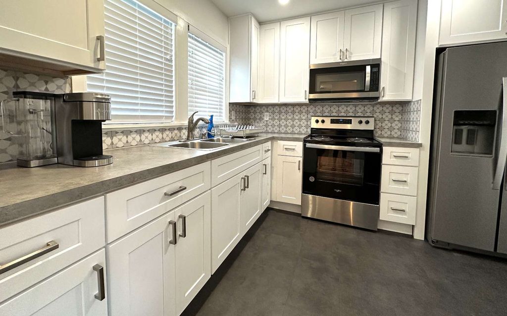 Photo of 215 Westmoreland St, Live Oak, FL 32064 (MLS # 130282)