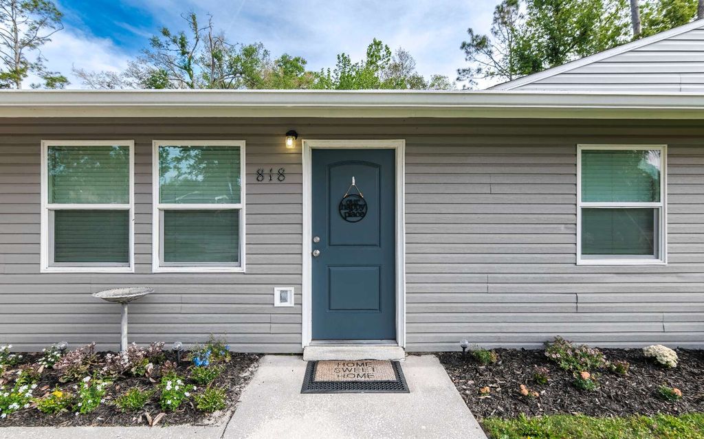 Photo of 818 Liberty Street, Live Oak, FL 32064 (MLS # 131071)