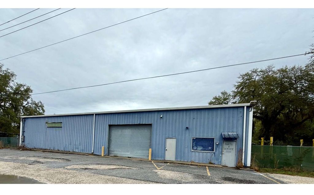 Photo of 2593 NE Bascom Norris Drive, Lake City, FL 32055 (MLS # 130727)