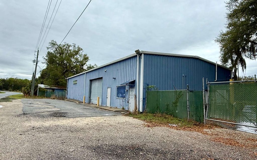 Photo of 2593 NE Bascom Norris Drive, Lake City, FL 32055 (MLS # 130727)