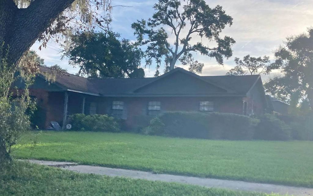 Photo of 2502 Linden Tree St, Other, FL 33584 (MLS # 129635)