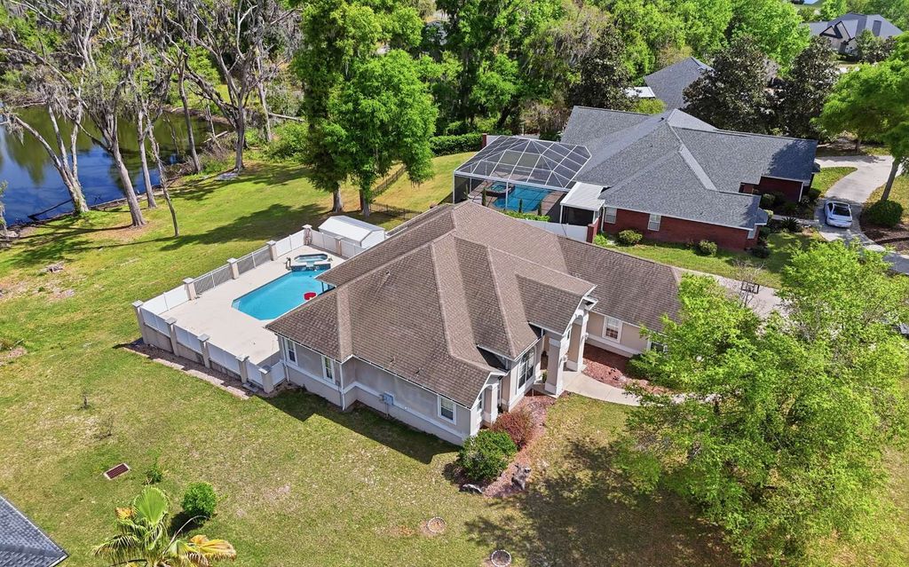 Photo of 1023 NW Savannah Circle, Lake City, FL 32055 (MLS # 130862)