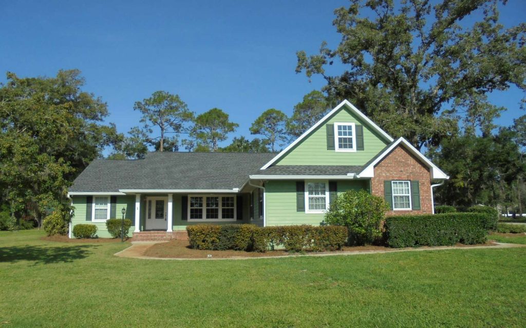 Photo of 13712 86th Ter, Live Oak, FL 32060 (MLS # 127720)