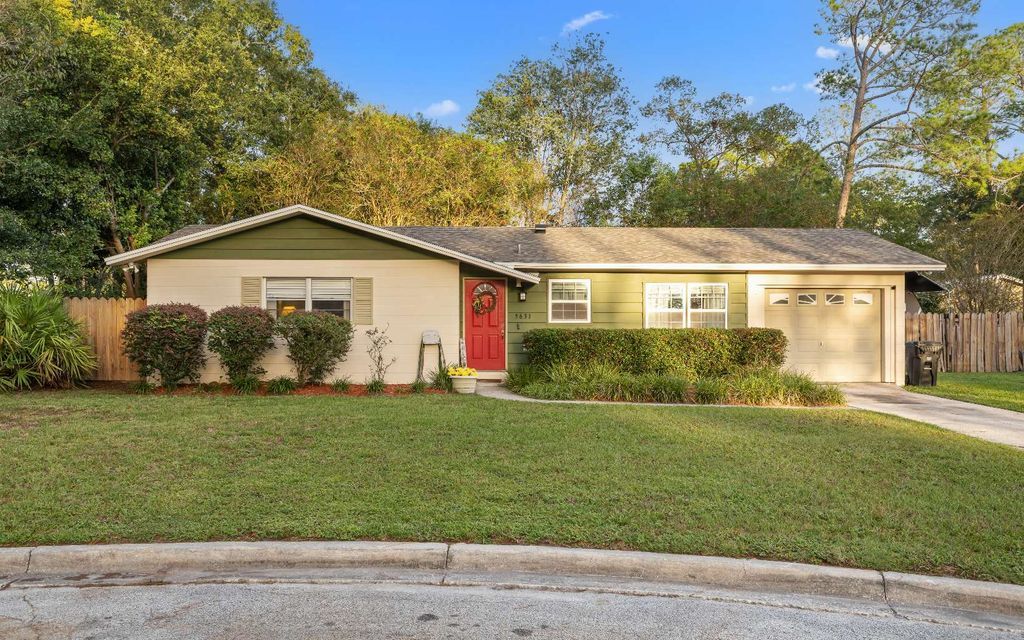 Photo of 5631 NW 25th Ter, Gainesville, FL 32653 (MLS # 128887)
