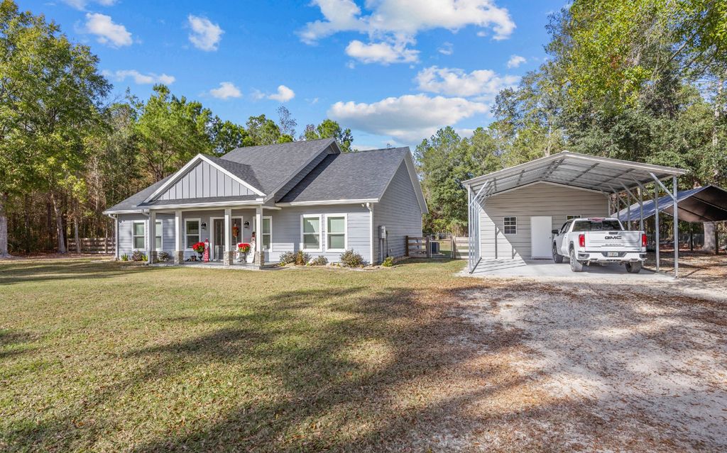 Photo of 8237 SW County Road 796, Lake Butler, FL 32054 (MLS # 129662)