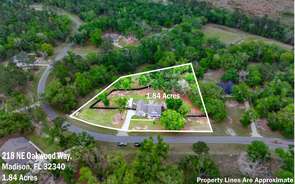 Photo of 218 NE Oakwood Way, Pinetta, FL 32350 (MLS # 130993)