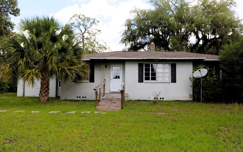 Photo of 21514 SE 69th Ave, Other, FL 32640 (MLS # 127213)