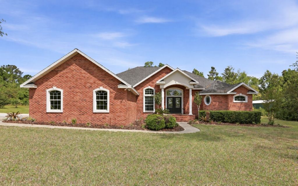 Photo of 367 SW Legacy Gln, Lake City, FL 32025 (MLS # 130915)