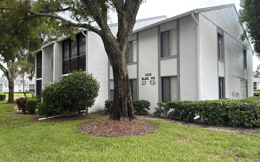 Photo of 1225 Pine Ridge Cir W A2 CIR, Other, FL 34688 (MLS # 133141)