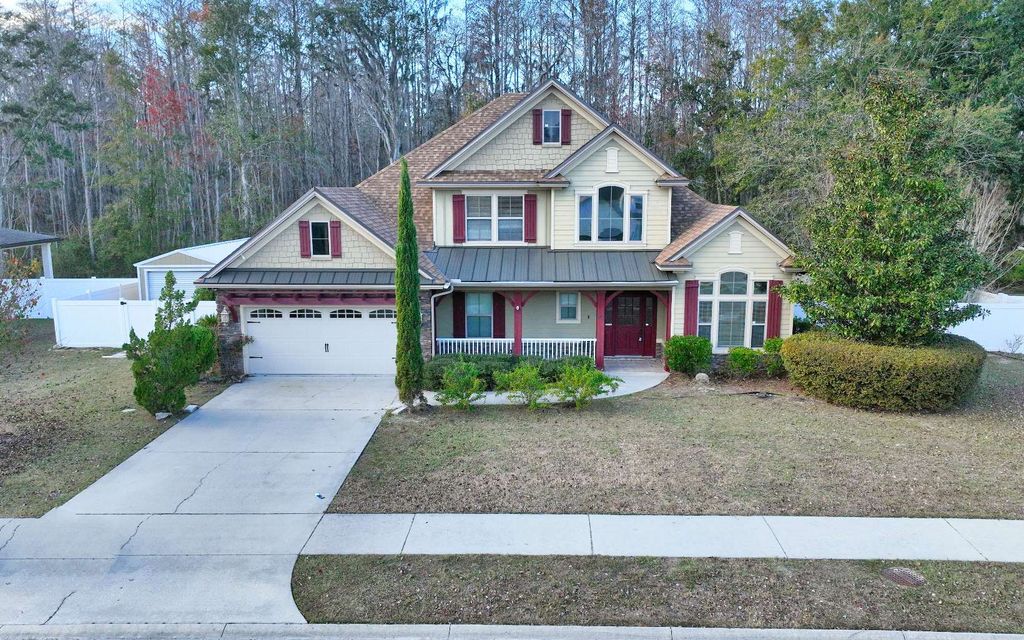 Photo of 471 Rosemary Dr, Lake City, FL 32024 (MLS # 129619)