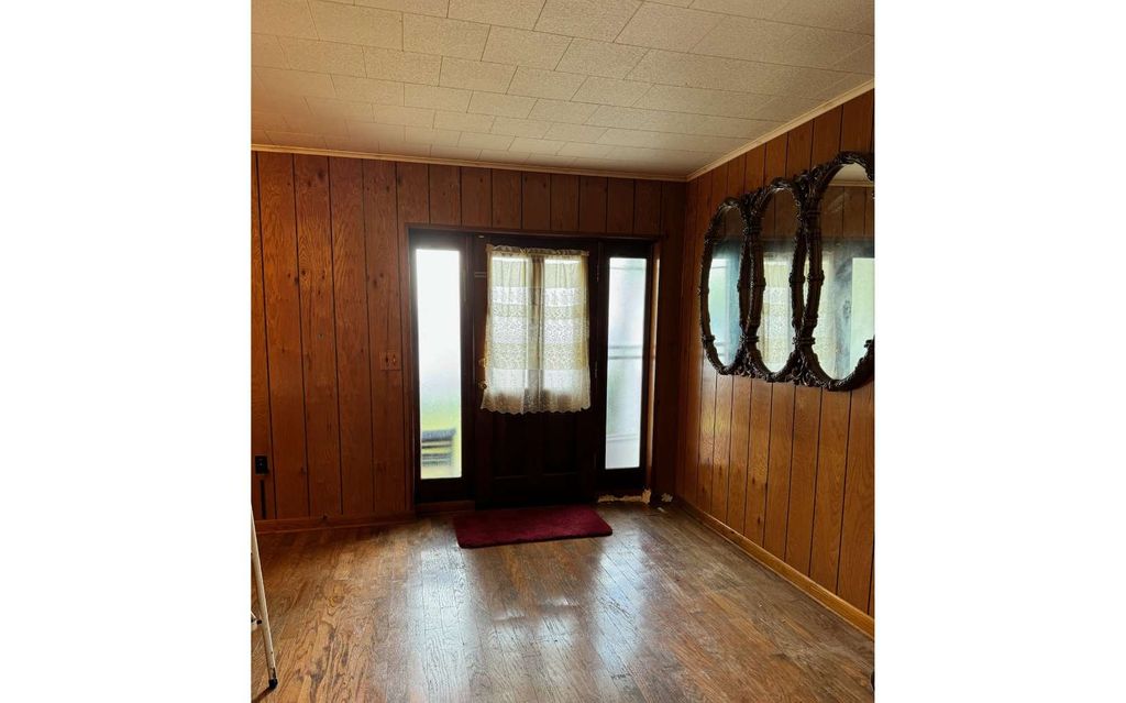 Photo of 1402 Longleaf Drive, Live Oak, FL 32064 (MLS # 125975)