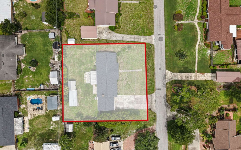 Photo of 1030 SW Pineview Circle, Live Oak, FL 32064 (MLS # 131957)