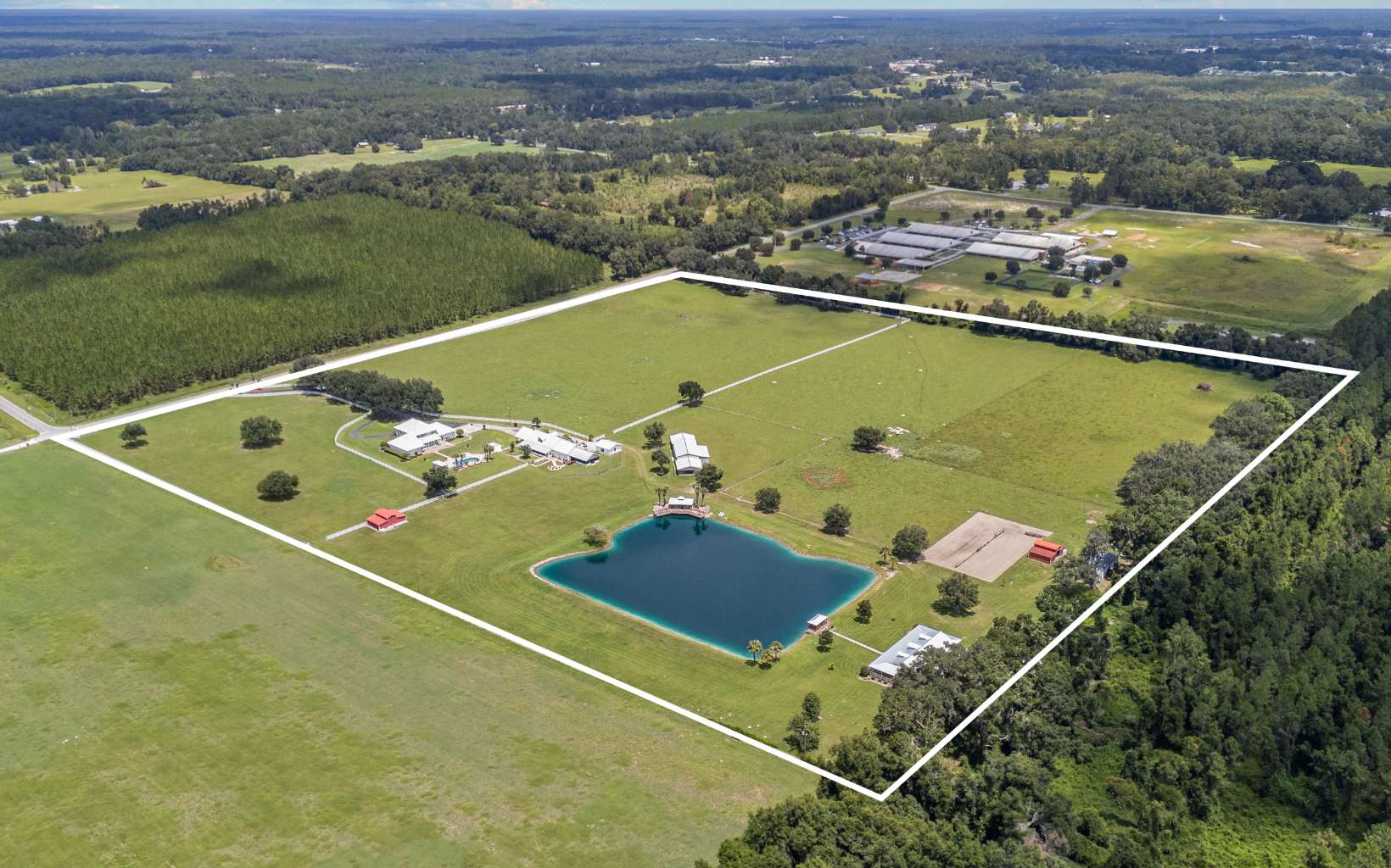 Lake City, Florida, 32024, United States, 3 Bedrooms Bedrooms, ,4 BathroomsBathrooms,Residential,Active,1926914