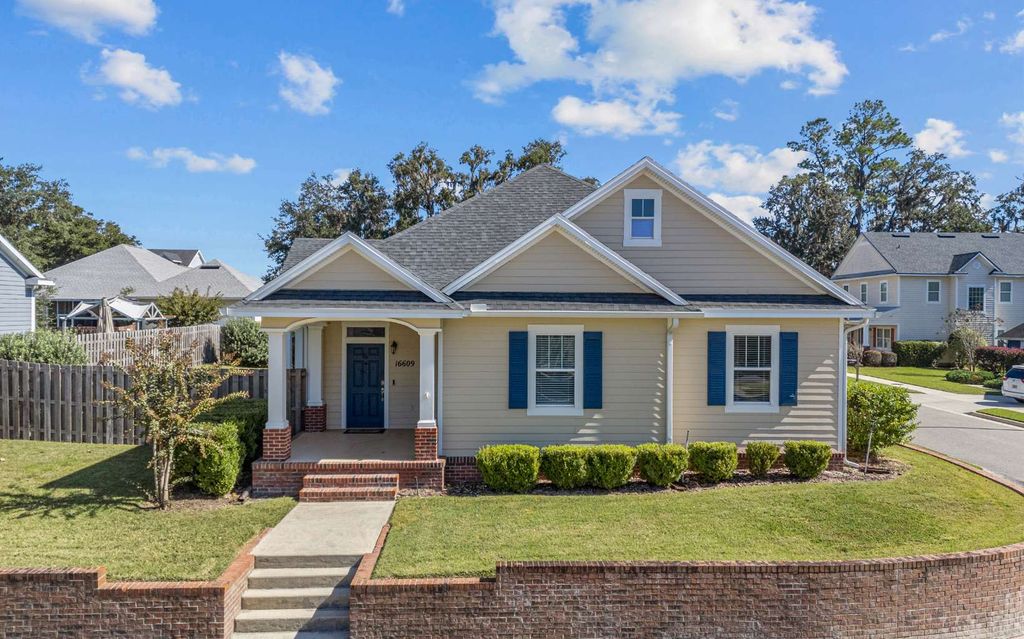 Photo of 16609 NW 166th Drive, Alachua, FL 32615 (MLS # 129148)