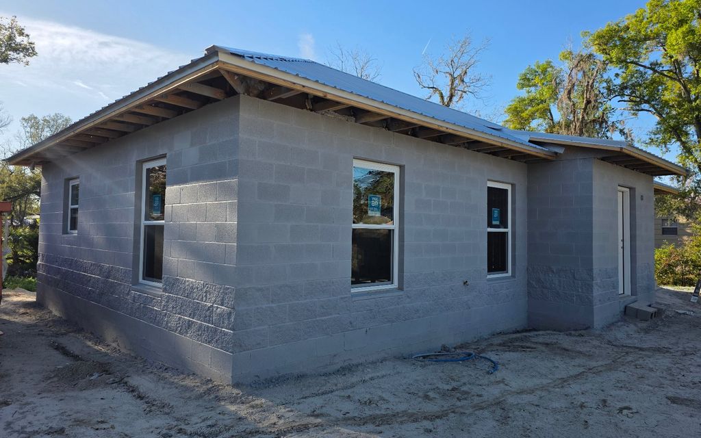 Photo of 721 SW Scriven Ave, Live Oak, FL 32064 (MLS # 130753)