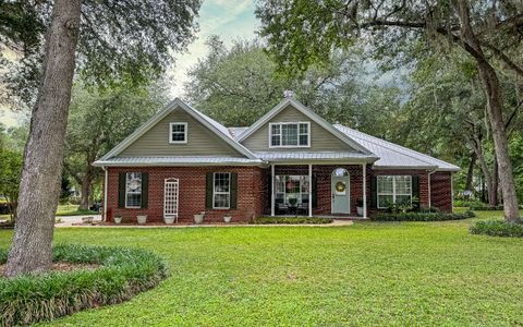 Photo of 286 NW Lake Valley Ter, Lake City, FL 32055 (MLS # 131397)