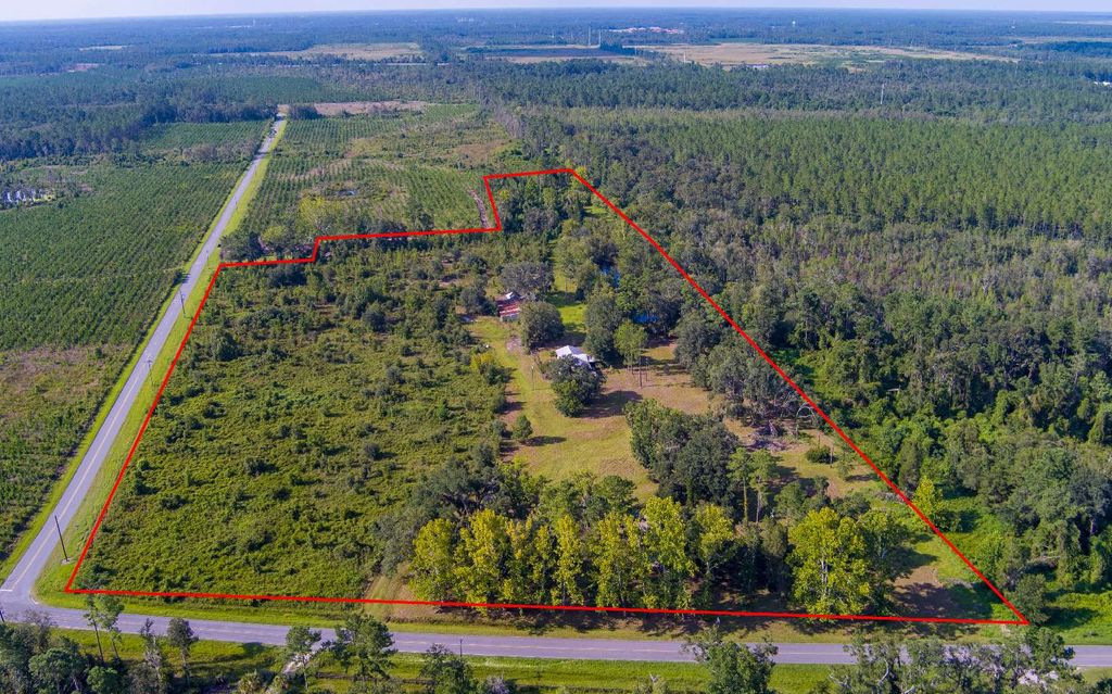 Photo of 8072 SW Cr 158, Jasper, FL 32052 (MLS # 122597)