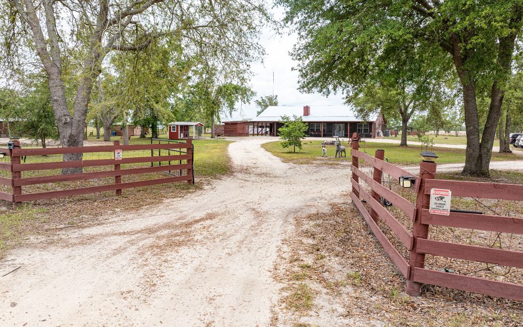 Photo of 6676 SE Cr 255, Lee, FL 32059 (MLS # 126880)