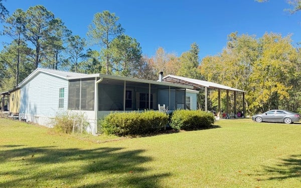 440 NE CORAL DR, LAKE CITY, FL 32055 - Image fdd410001ea6ce0eecb460ab0d1f98ee/1249397490