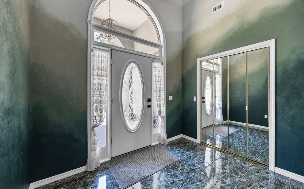 Photo of 125 SE Butler Glen, Lake City, FL 32025 (MLS # 126703)