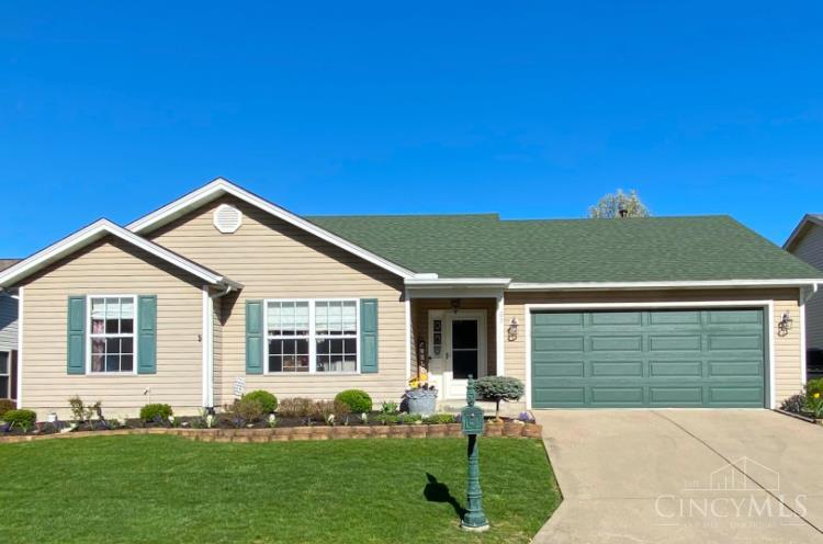 65 W Persimmon Drive, Hamilton, Ohio image 2