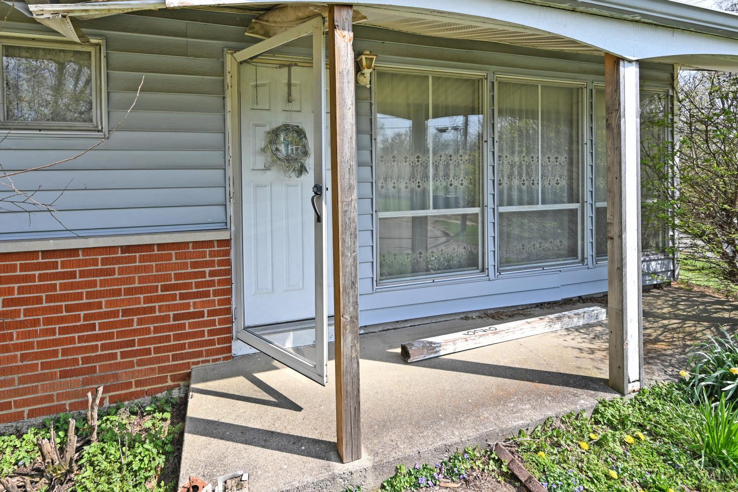 9626 Manhattan Drive