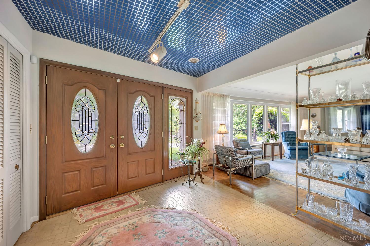 3345 Longmeadow Lane