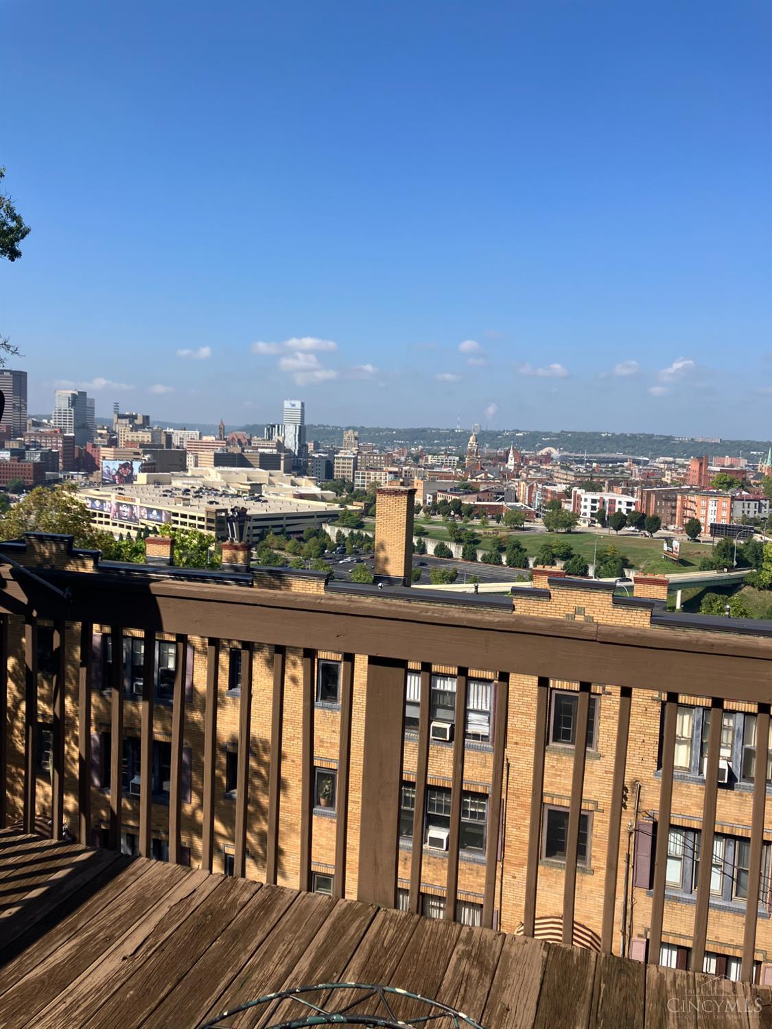 1240 Elsinore Avenue