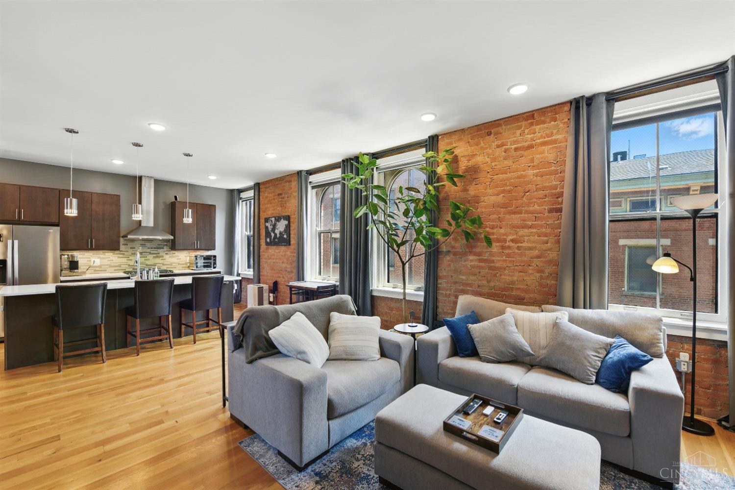 34 E Fourteenth Street 301