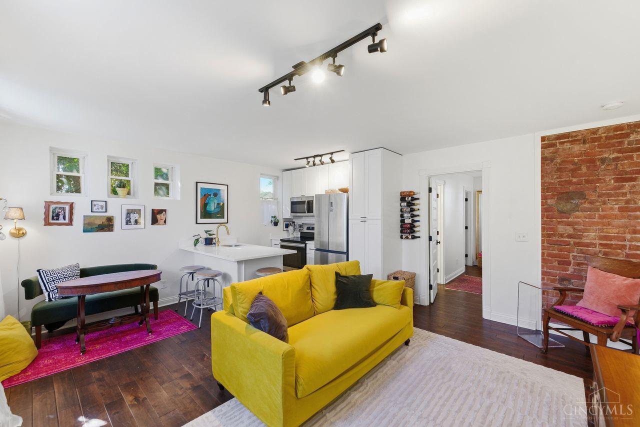 2815 Ashland Avenue A