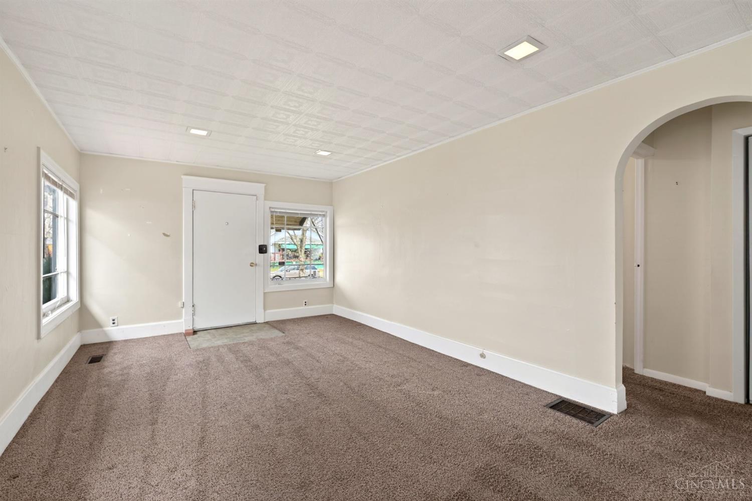 704 Seventeenth Avenue