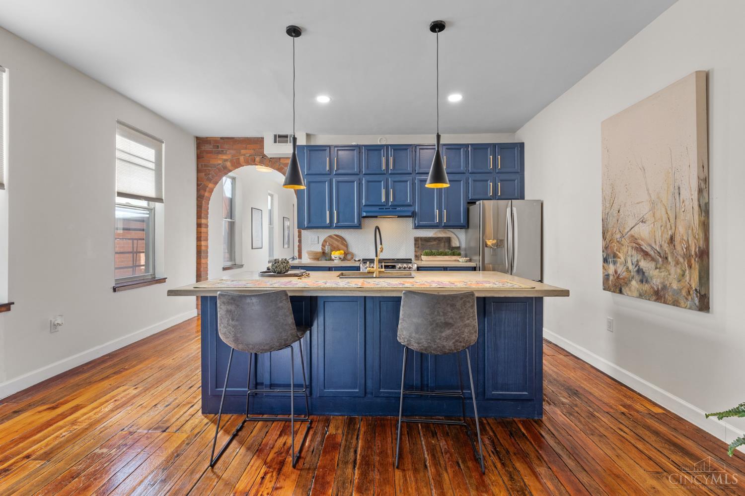 1716 Highland Avenue 2